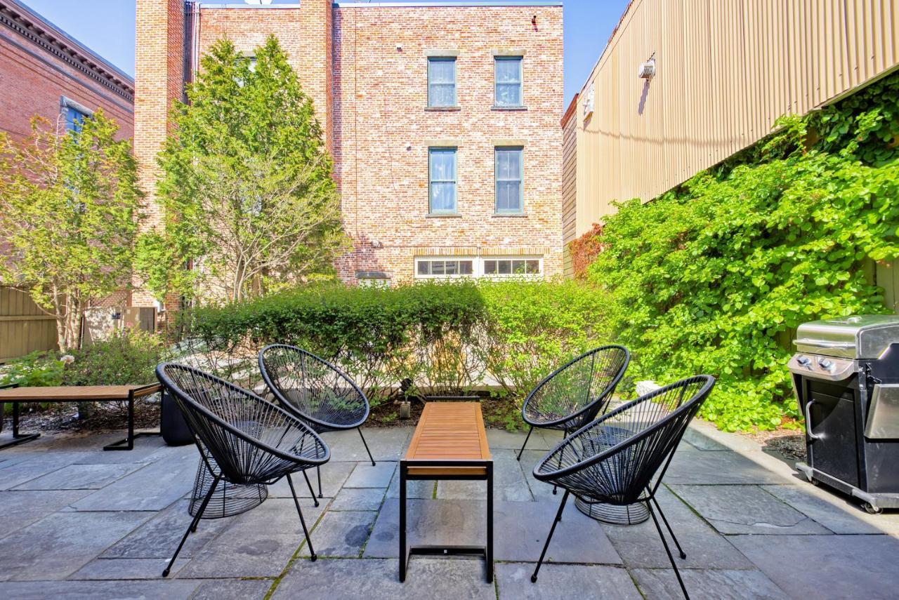 Nautical Nest Hudson Hotel Exterior foto